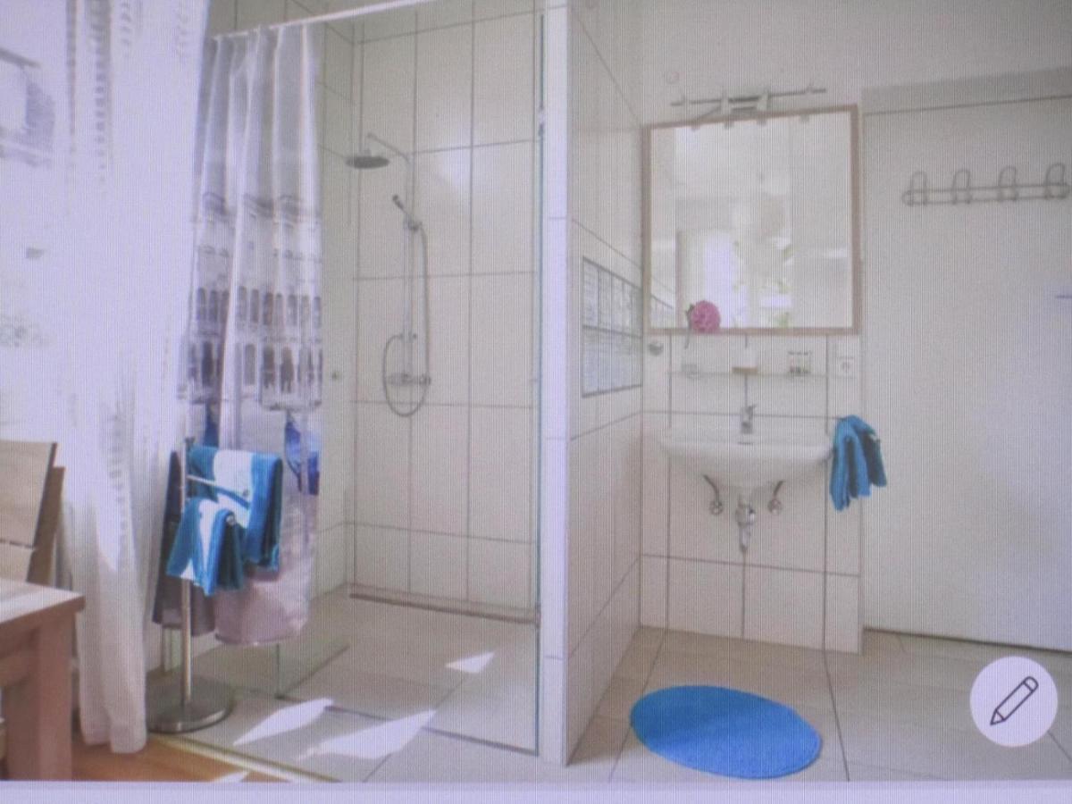 Apartment Am Birnbaum รอยท์ลิงเงน ภายนอก รูปภาพ